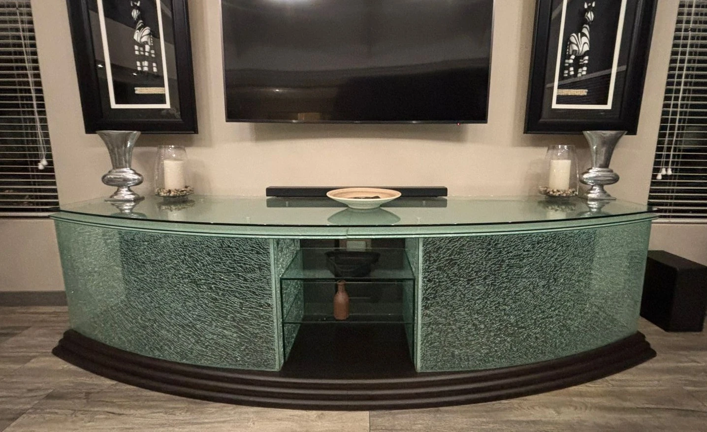 Toughened glass table top
